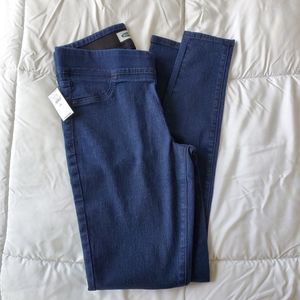 Old Navy Super Skinny Mid Rise Jegging w/ Slimming Effect Waistband NWT Size 4L